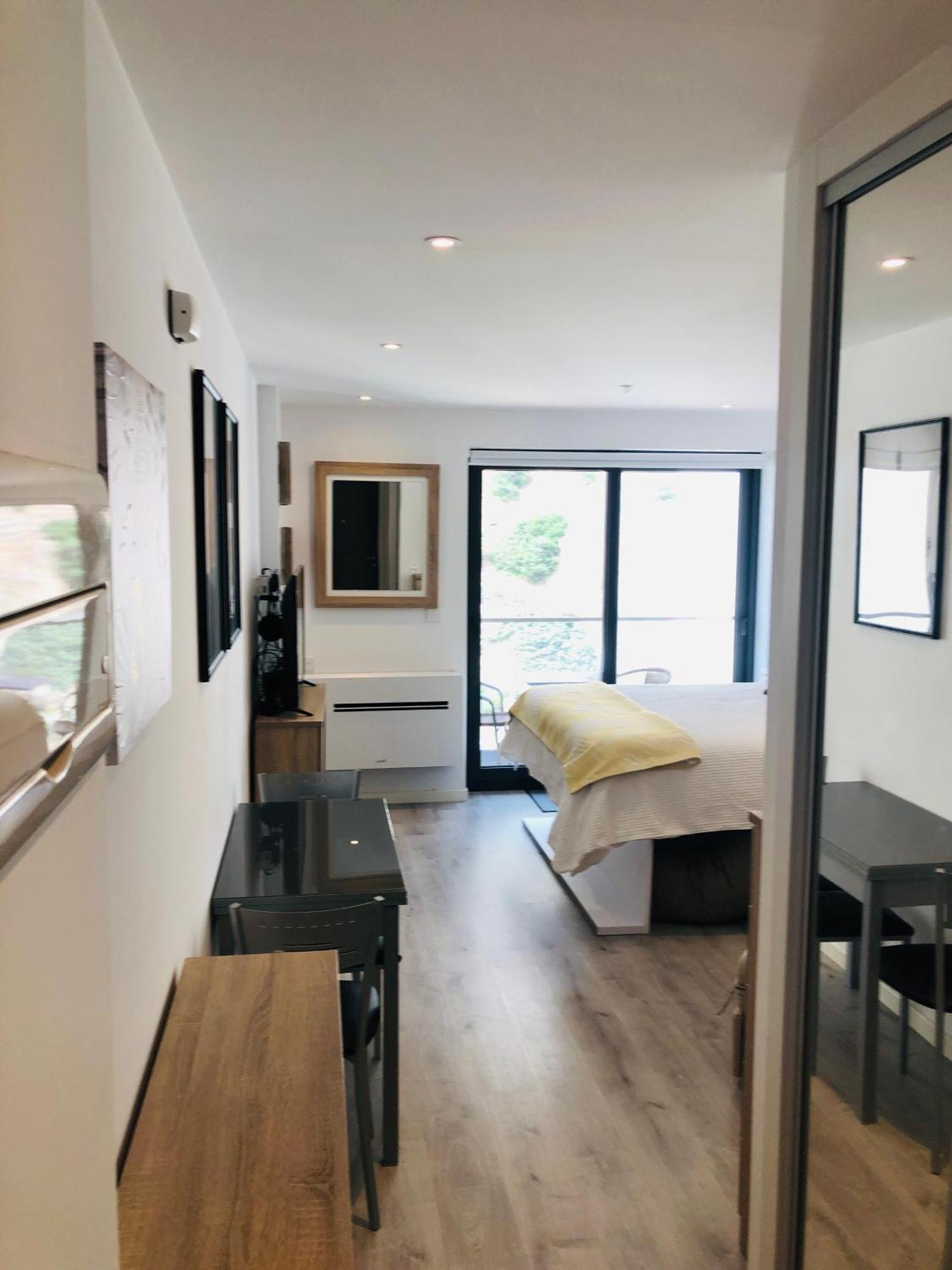 Cp High Floor Luxury Studio Sleeps 3 Gibilterra Esterno foto