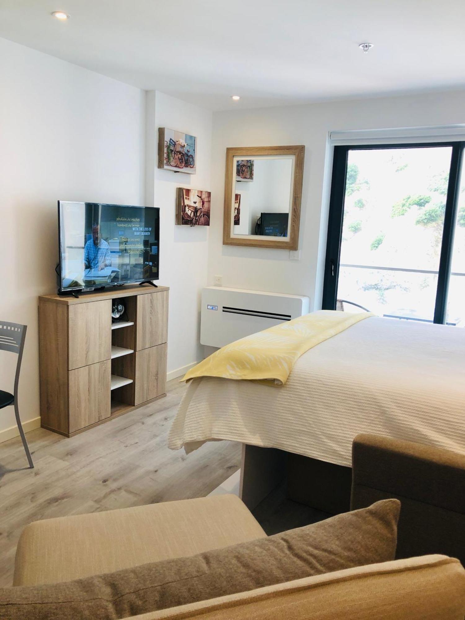 Cp High Floor Luxury Studio Sleeps 3 Gibilterra Esterno foto