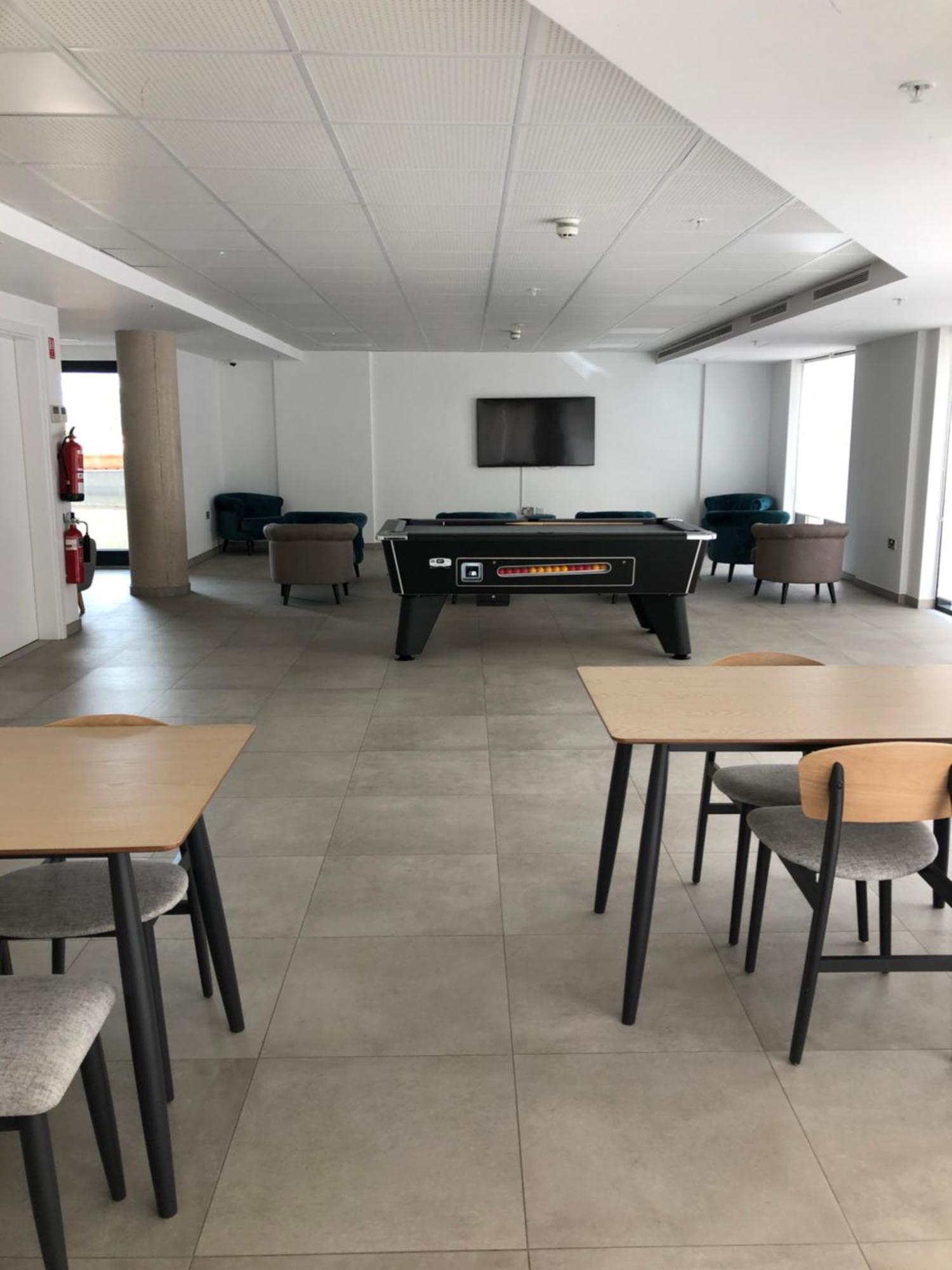 Cp High Floor Luxury Studio Sleeps 3 Gibilterra Esterno foto